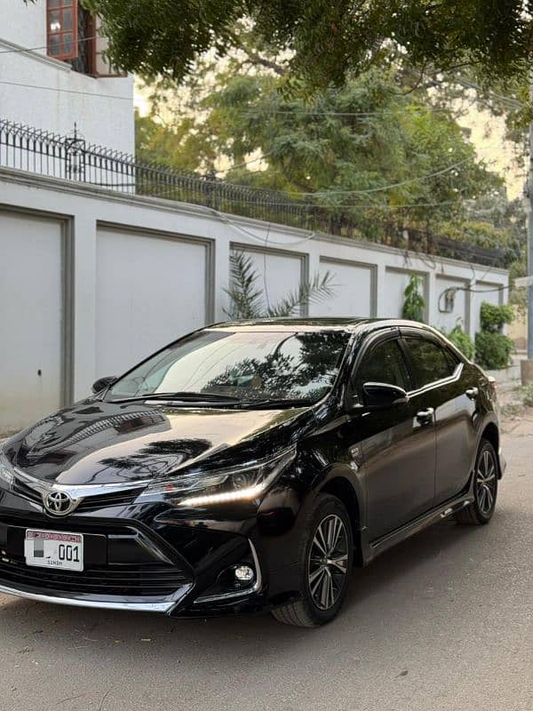 Toyota Altis Grande 2021 1