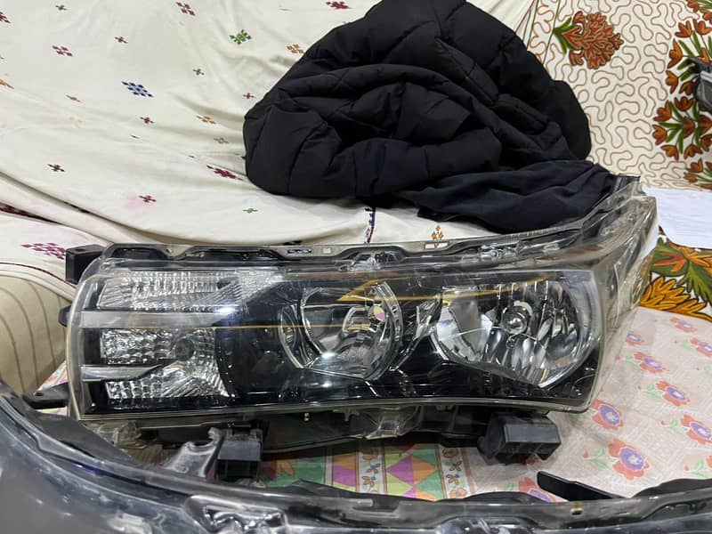 Corolla Grande Genuine Headlight Pair For Sale 11