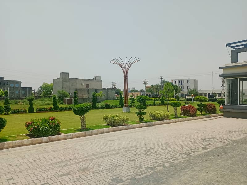 6 Marla Fountain Facing Commercial Plot for Sale 3