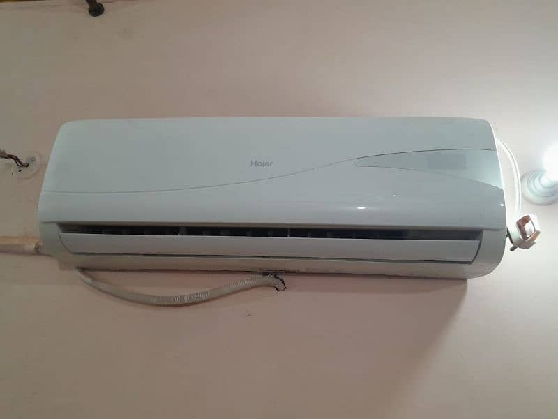 Haier 1.5 ton A/C 3