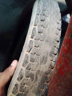 service tyre