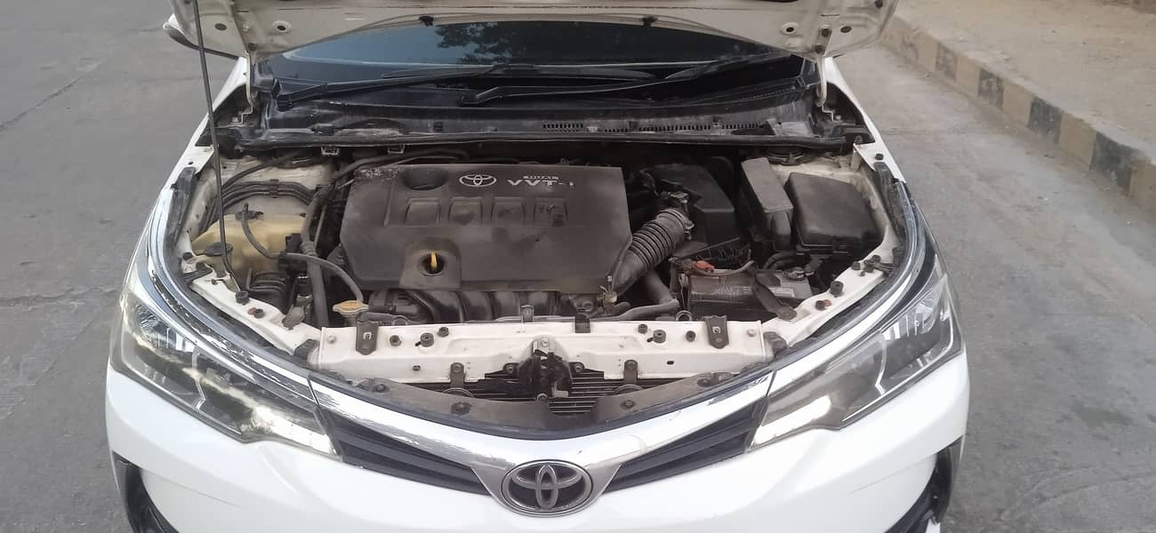 Toyota Corolla Altis 2018 5