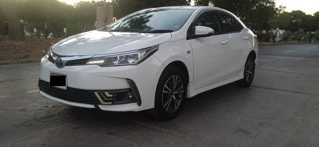 Toyota Corolla Altis 2018 11