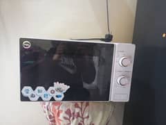 Pel microwave good condition