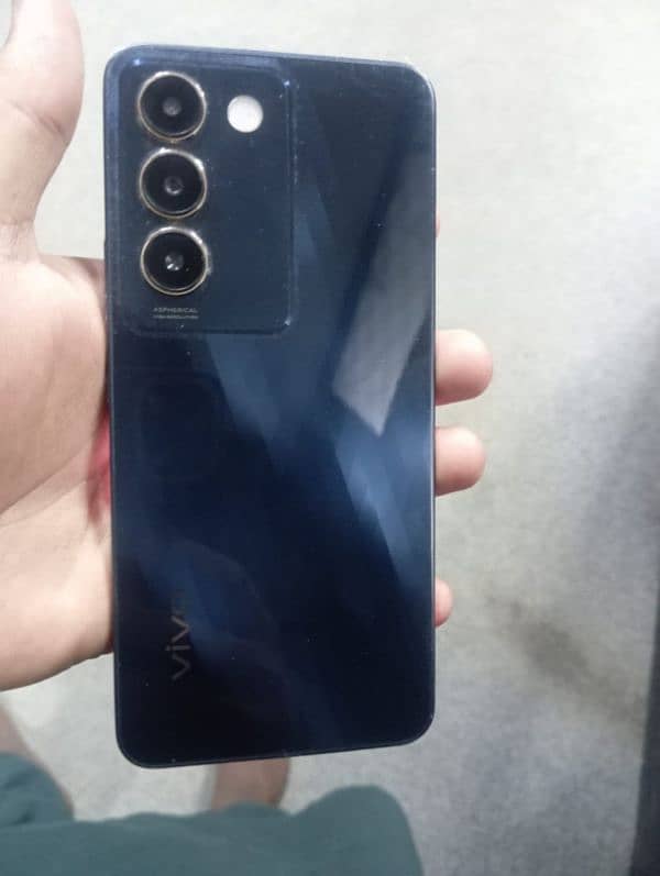 want to sell my vivo Y100s 1