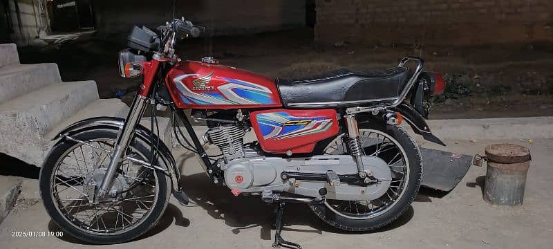 Honda 125cc 6