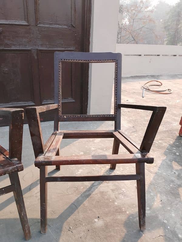 2Pcs Pure Wooden Chairs Frame with 2 wire bundles 2