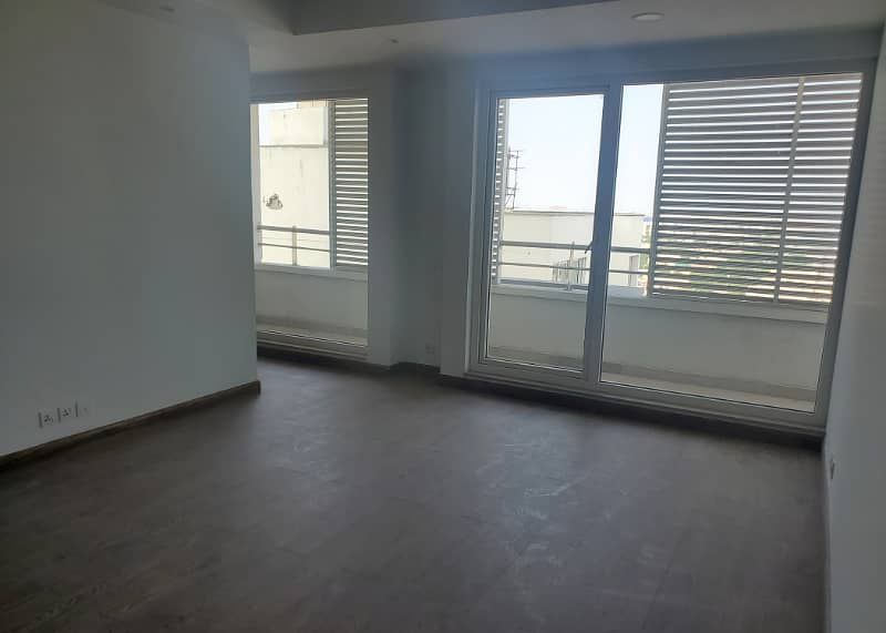 3 Bedrooms Semi Furnished Apartment Available For Sale In Penta Square DHA Phase 5 14