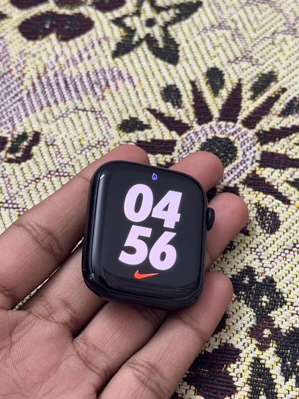 Apple Watch Series 7 1