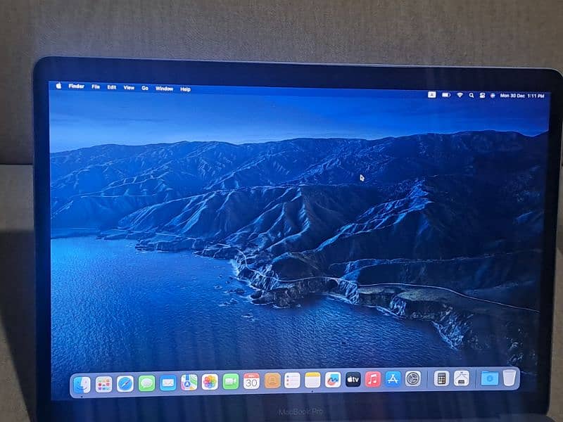 Apple Mac Book Pro 2019 Model 16 by 512 4