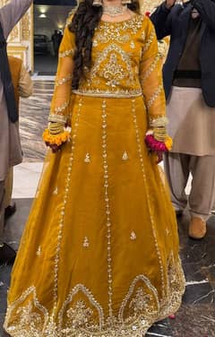 mehndi bridal dress