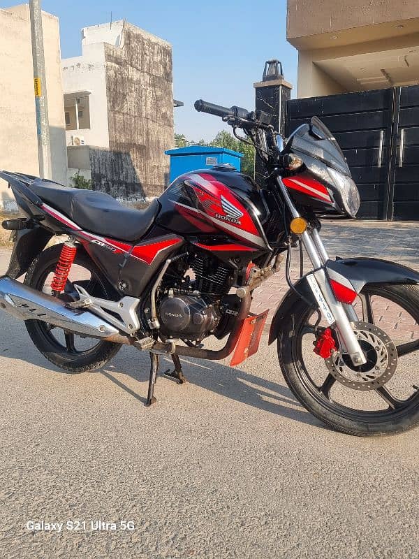 HONDA CB 150F SELF STARR 1