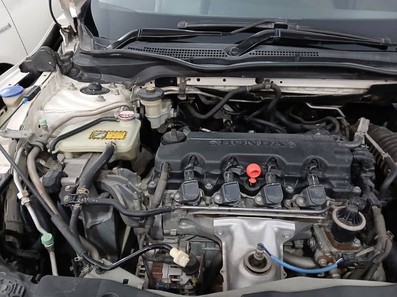 Honda Civic VTi Oriel Prosmatec 2019 11