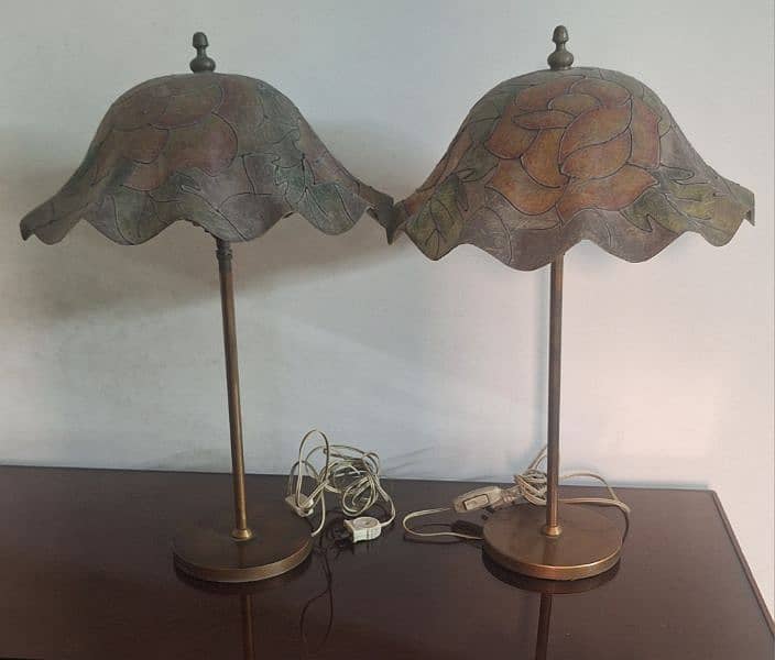 Side Table Lamp Camel Skin 1