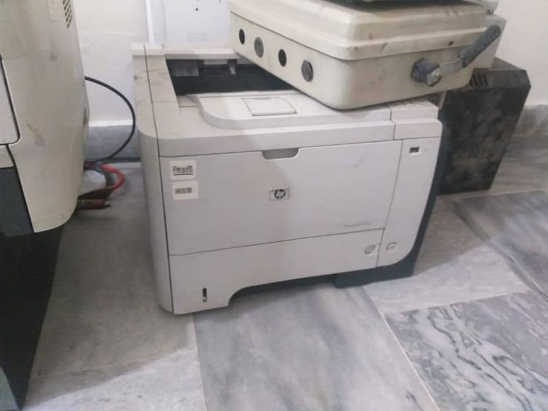 HP 3015 / HP 2015 Used Printers 1