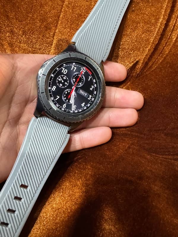 samsung gear s3 frontier 0