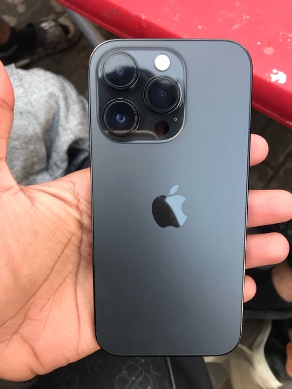 Brand new Condition iphone 14 pro For more read Discription 0