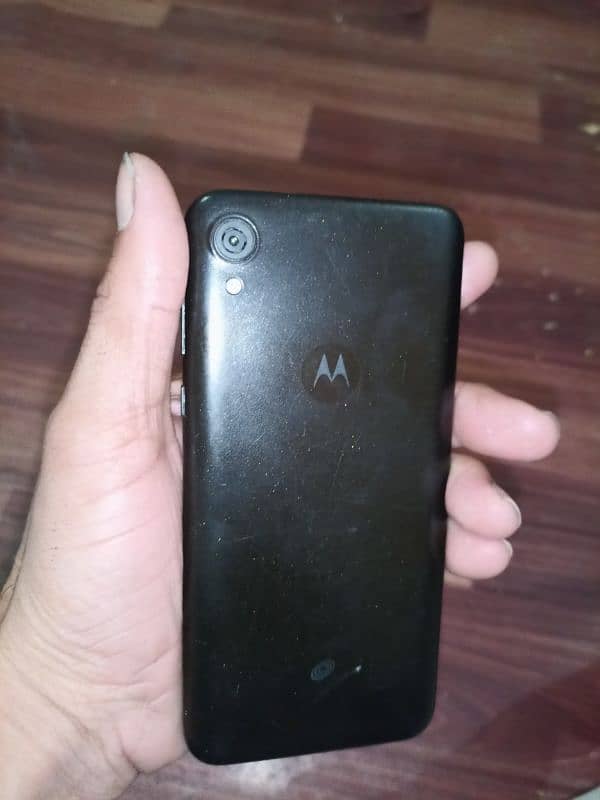 moto e6 2/16 1