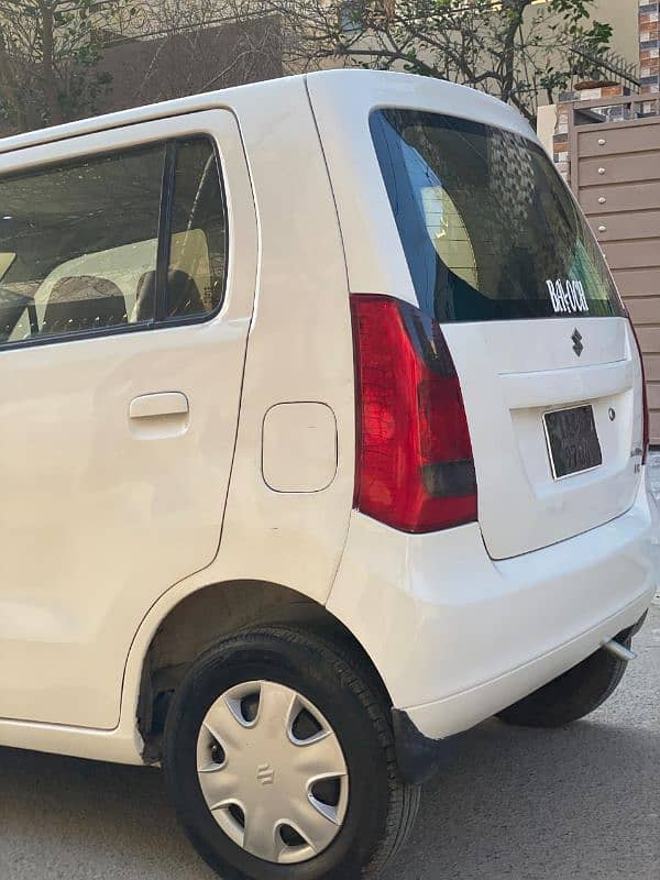 Suzuki Wagon R 2017 3