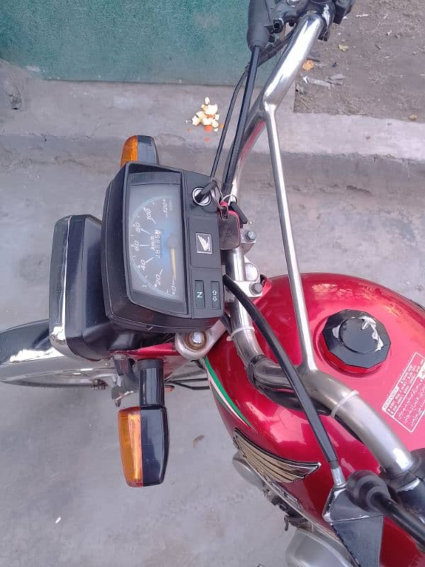 Honda cd 70 model 2015 2