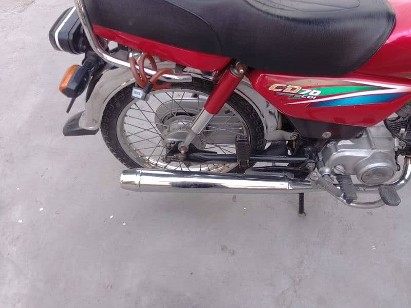 Honda cd 70 model 2015 5