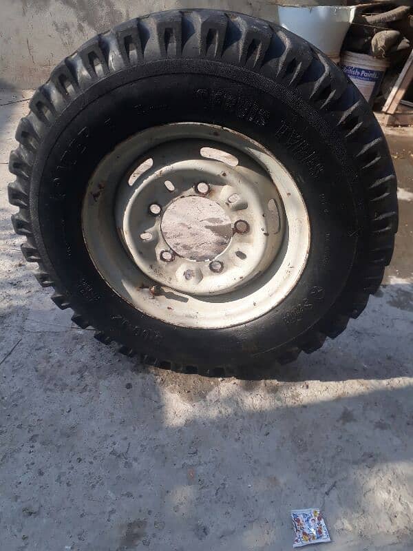 loader tyre for sale 0