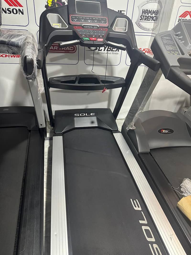 Treadmill | Elliptical | TradeMill | Running Machine 2