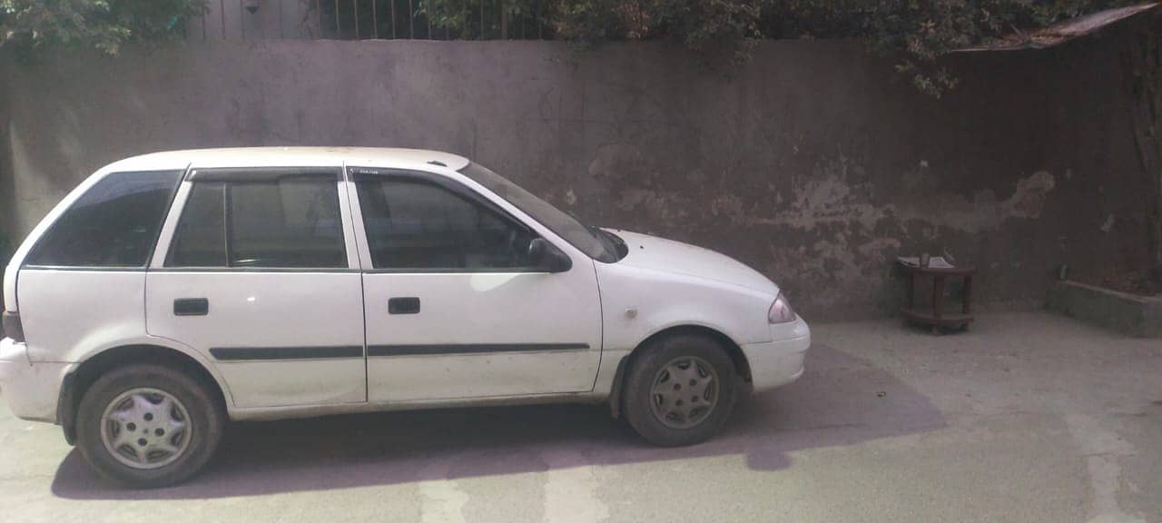 Suzuki Cultus 2012 urgent sale 1