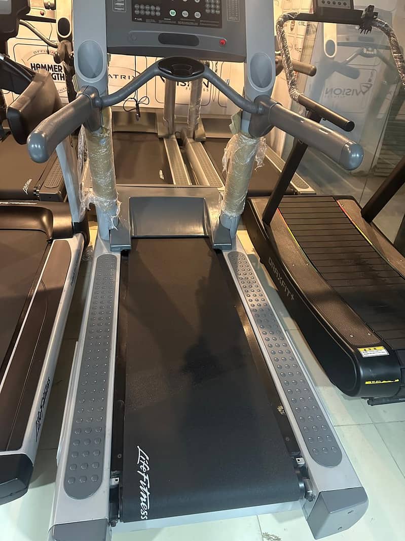 American Fitness Running Treadmill for sale | Slightly Use |USA IMPORT 7