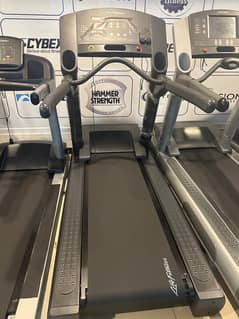 Lifefitness\NEW OR USED\COMMERCIAL TREADMILL\ELLIPTICAL\GYM MACHINE