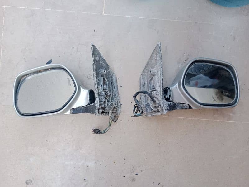 vitz/ aqua/ Mira and Alto side mirrors 1