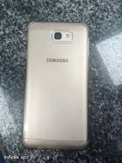 am selling my samsung j7 prime