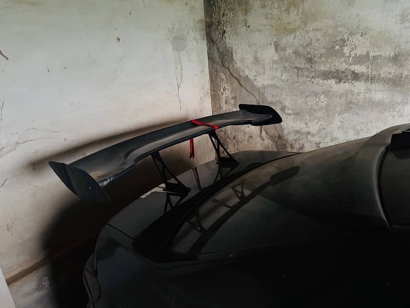 car spoiler 1