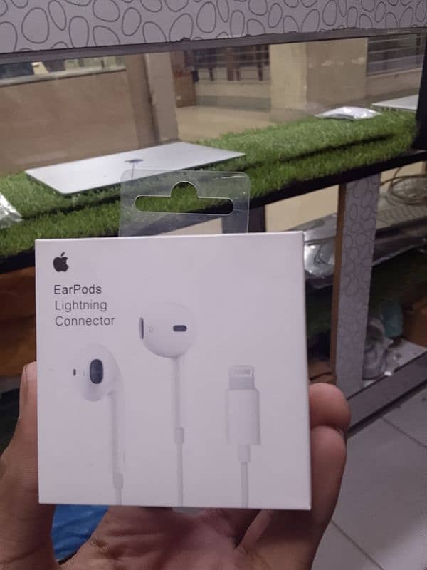 earphone apple lightning high quality 0