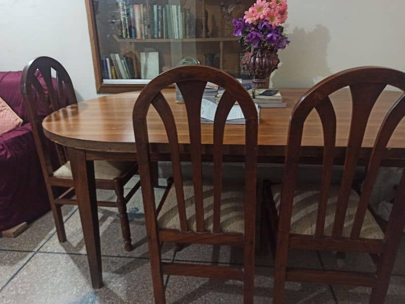 Dining Table with 6 chairs 2