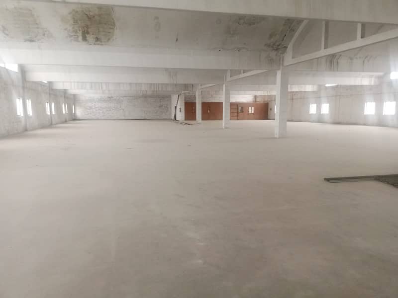 10000 Square Feet factory/ warehouse available for rent in Main Madir e Millat road Lahore 2