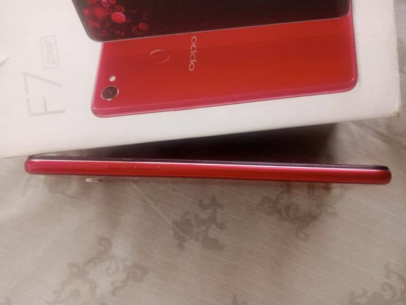 oppo f7 4