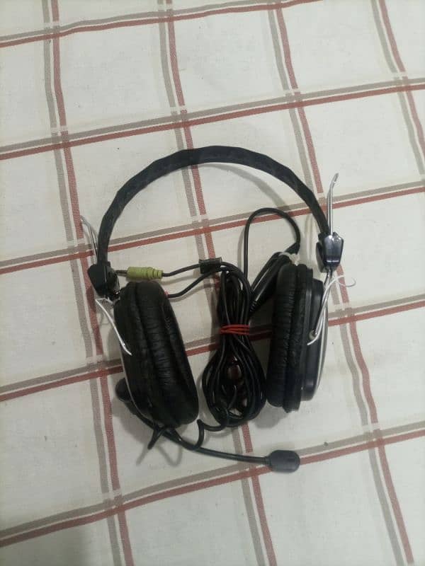 CALLING HEADPHONES A4TECH HS-50 Available in stock 0