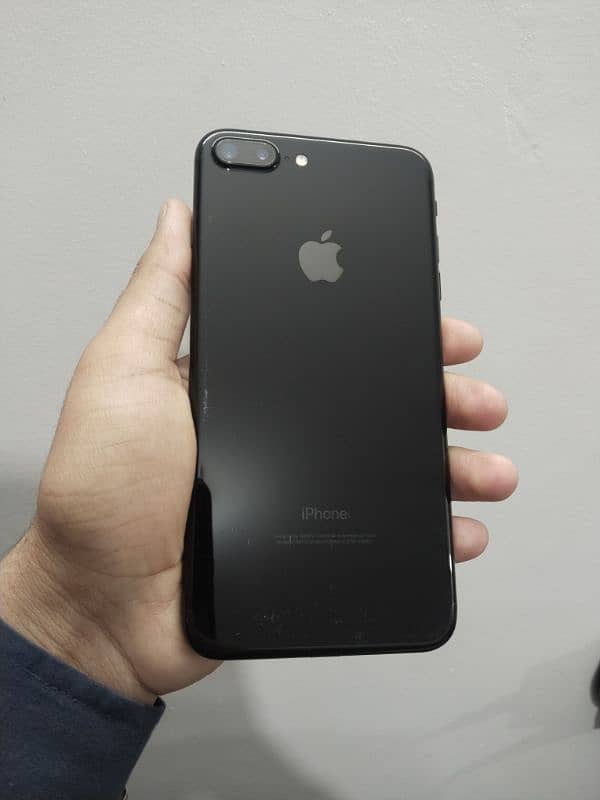 iPhone 7 Plus 256gb Official Approved 8