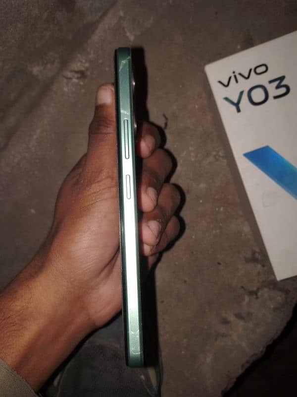 vivo y03 2