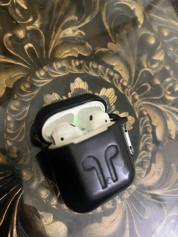 Original Apple Airpods 3