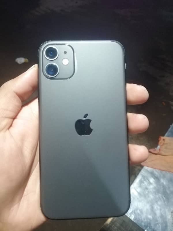 iphone 11 64gb condition 10/9 1