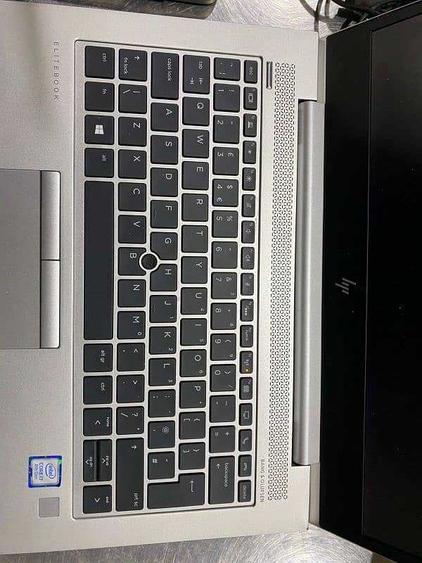 hp elitebook 8gen 70000/- 03014332097 3