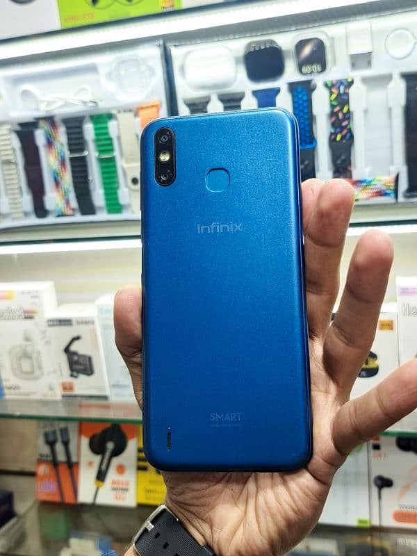 Infinix Smart 4 2/32 3