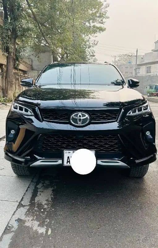 Toyota Fortuner Legender 2022 2