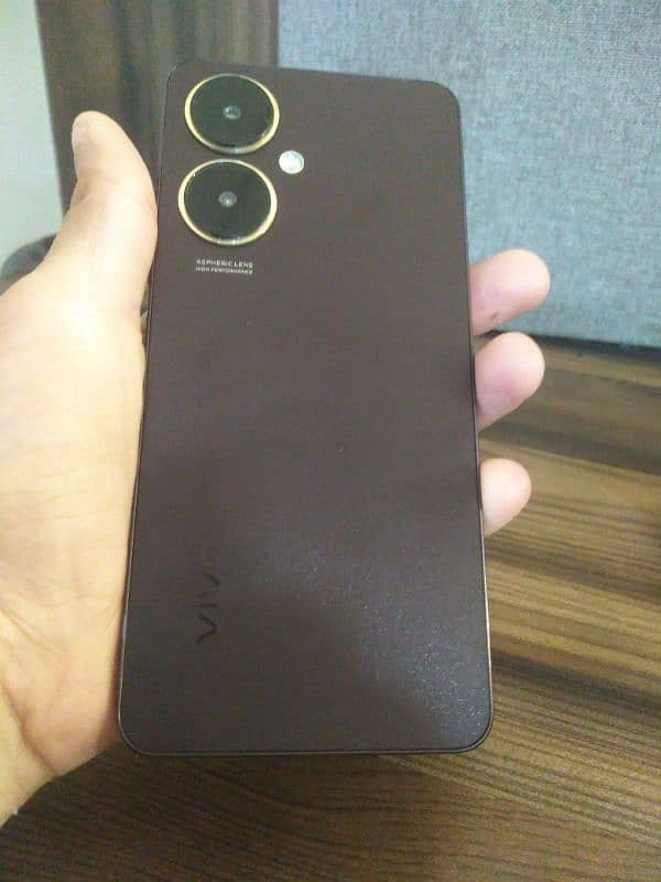 vivo y 27 moblie 6/128 0