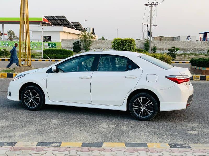 Toyota Altis Grande 2022 Model 8