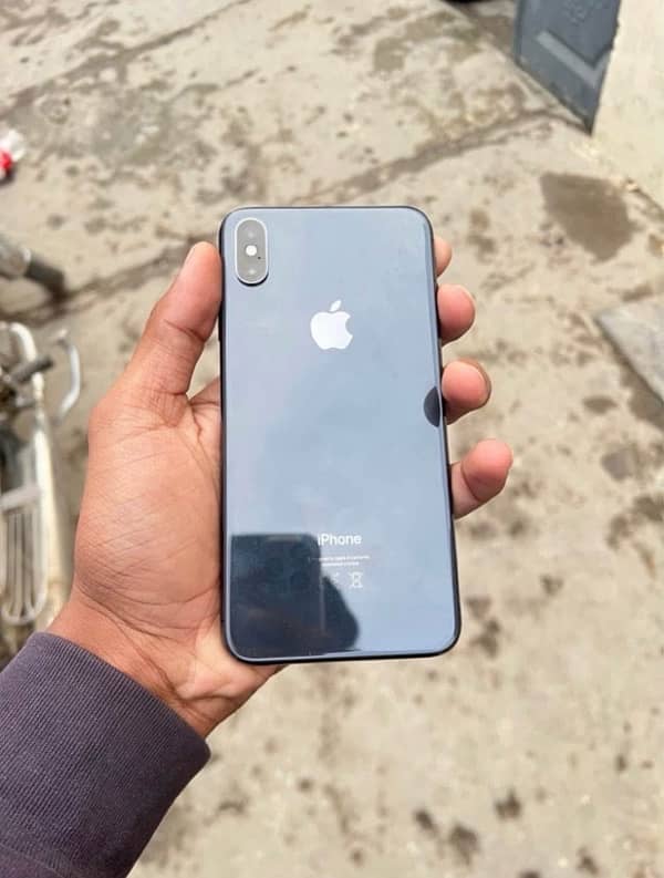 Iphone xs max non pta sim working exchange possible 1