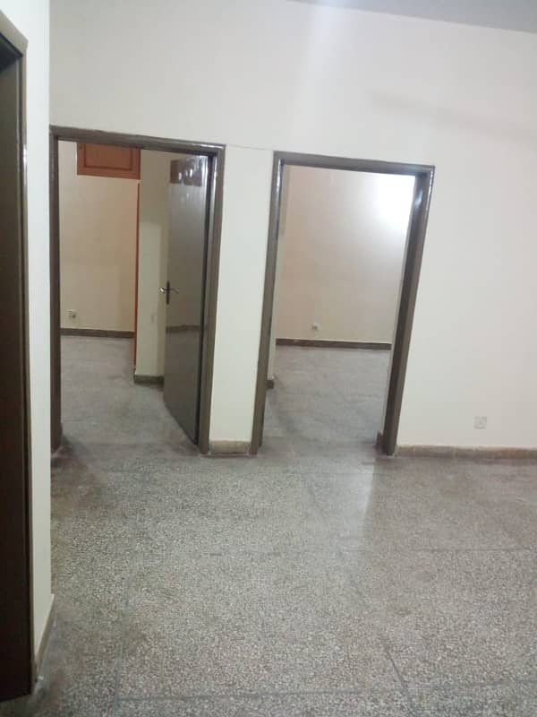 G11/3 ibne sina road C type flat For Rent First floor only family bachelor's Job person 6