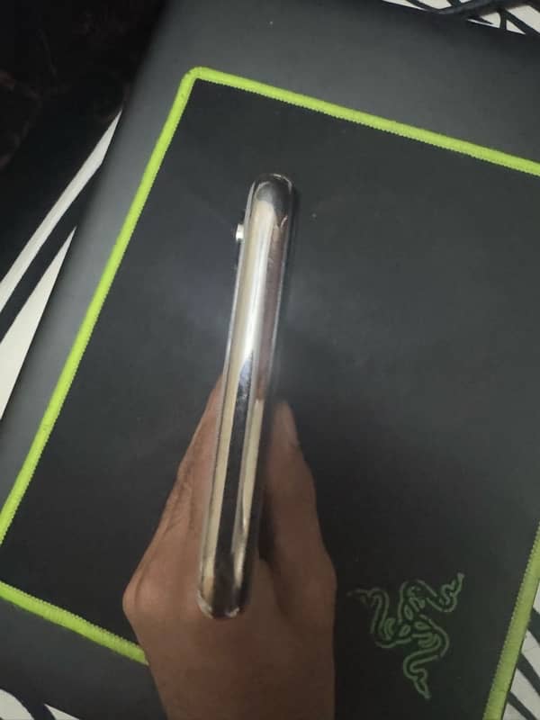 iPhone X used for parts 6